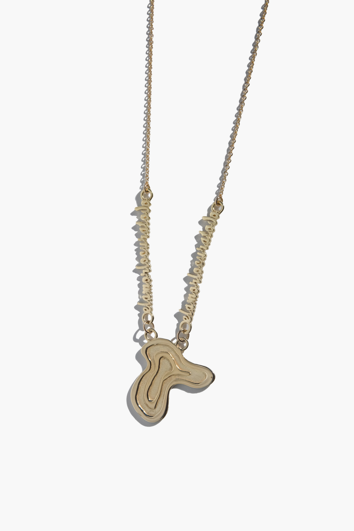 El Amor Lo Cura Todo Necklace